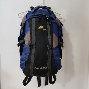 Alps Mountaineering Solitude Plus Hiking Backpack, blue black
